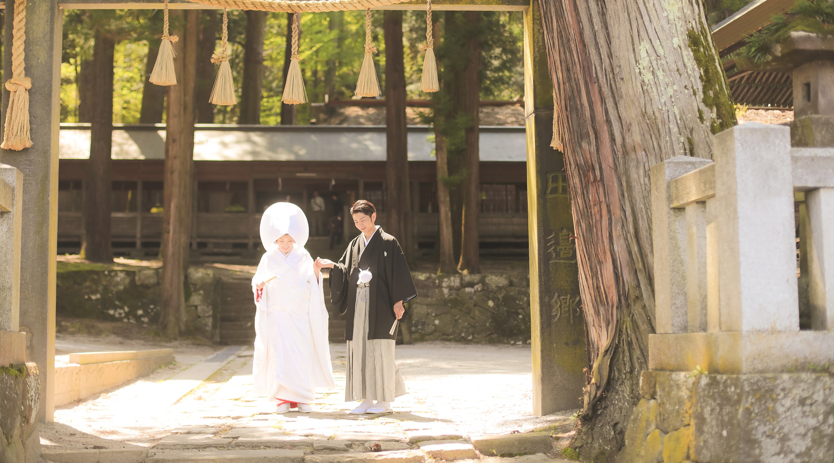 諏訪大社で挙げる結婚式
