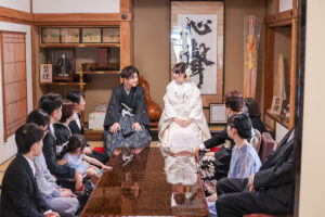 諏訪大社親族待合室