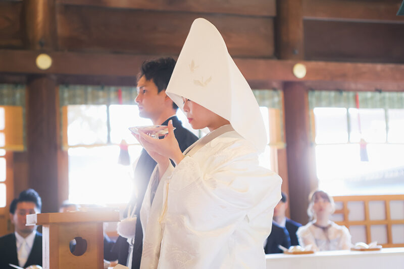 諏訪大社神前式三々九度の儀